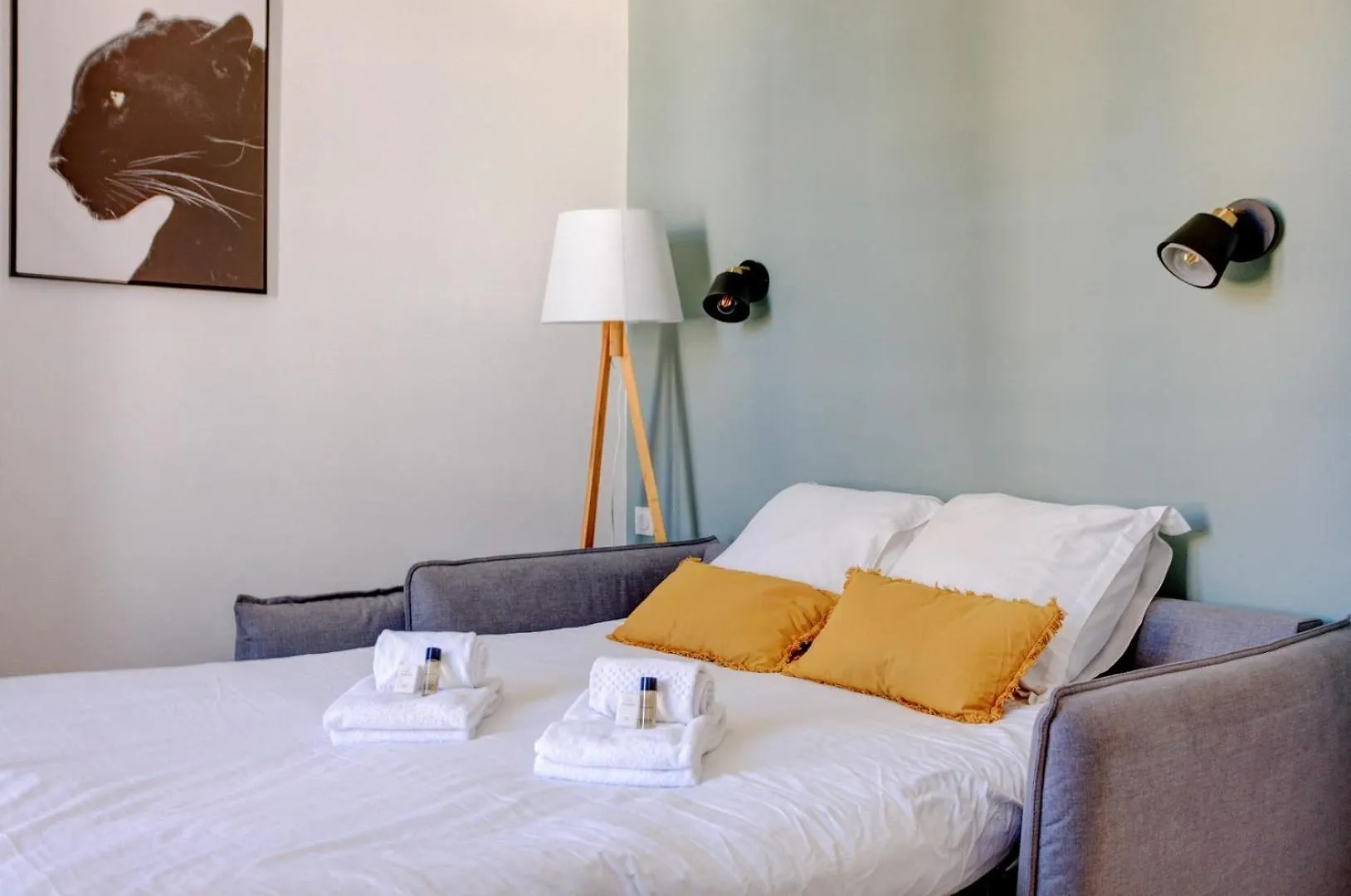 Studio Design Et Fonctionnel Cannes 0*,