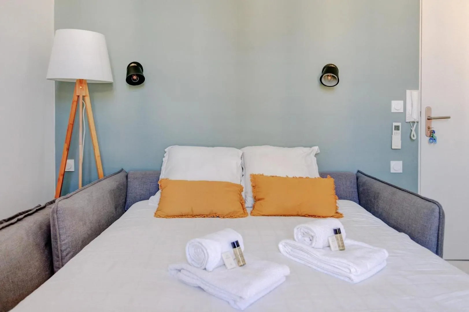 Apartment Studio Design Et Fonctionnel Cannes